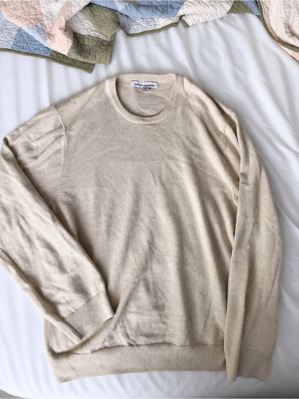 Amazon Essentials Men’s Crewneck Sweater – Size XL – Oatmeal/Cream
